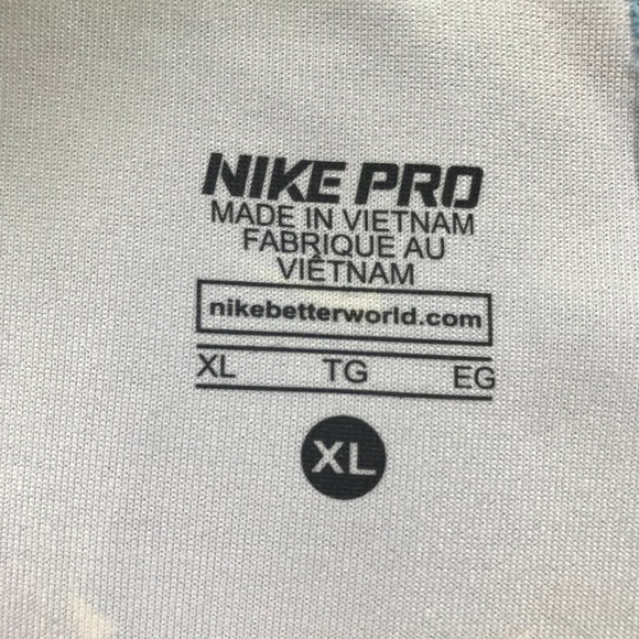 Nike Pro Capri dri-fit Blue and Yellow - Picture 6 of 7